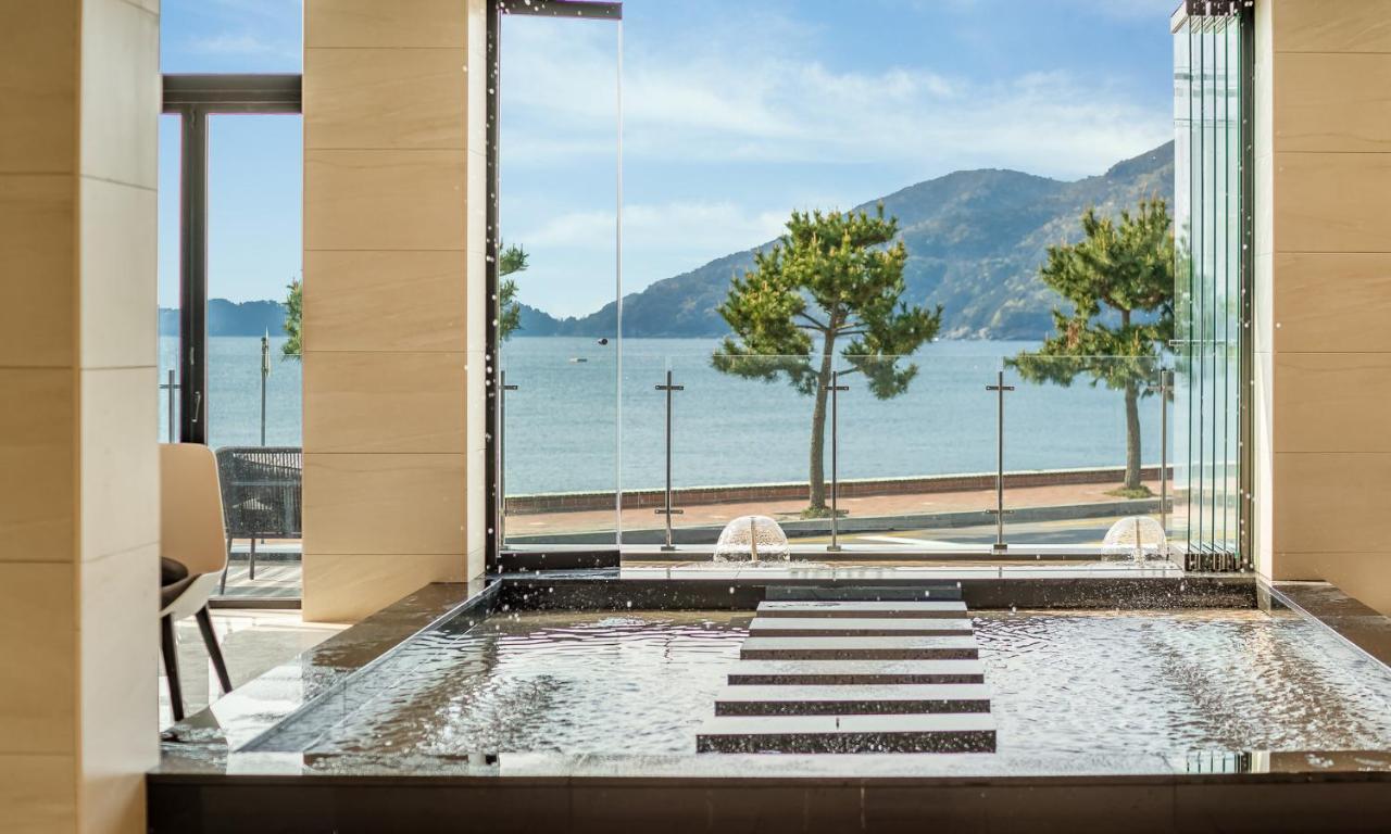 Stubborn Hotel Кодже Екстер'єр фото