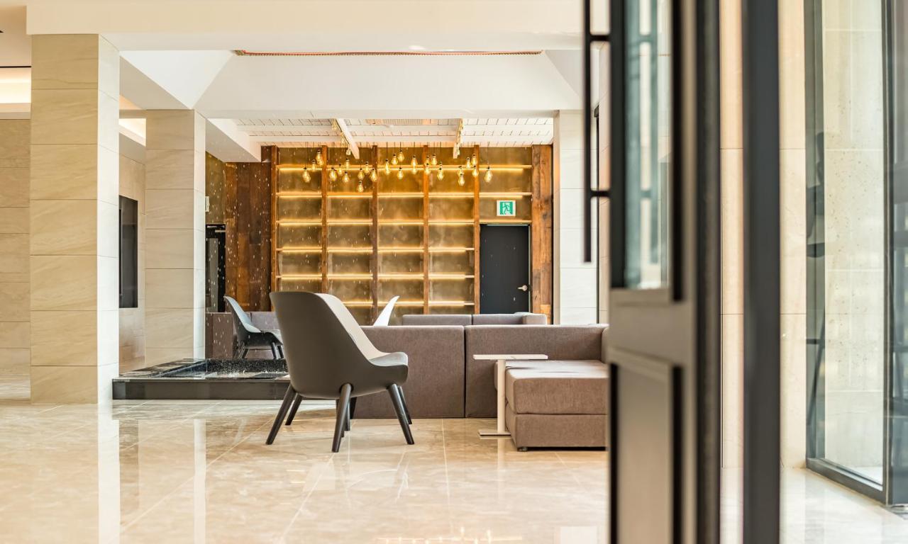 Stubborn Hotel Кодже Екстер'єр фото