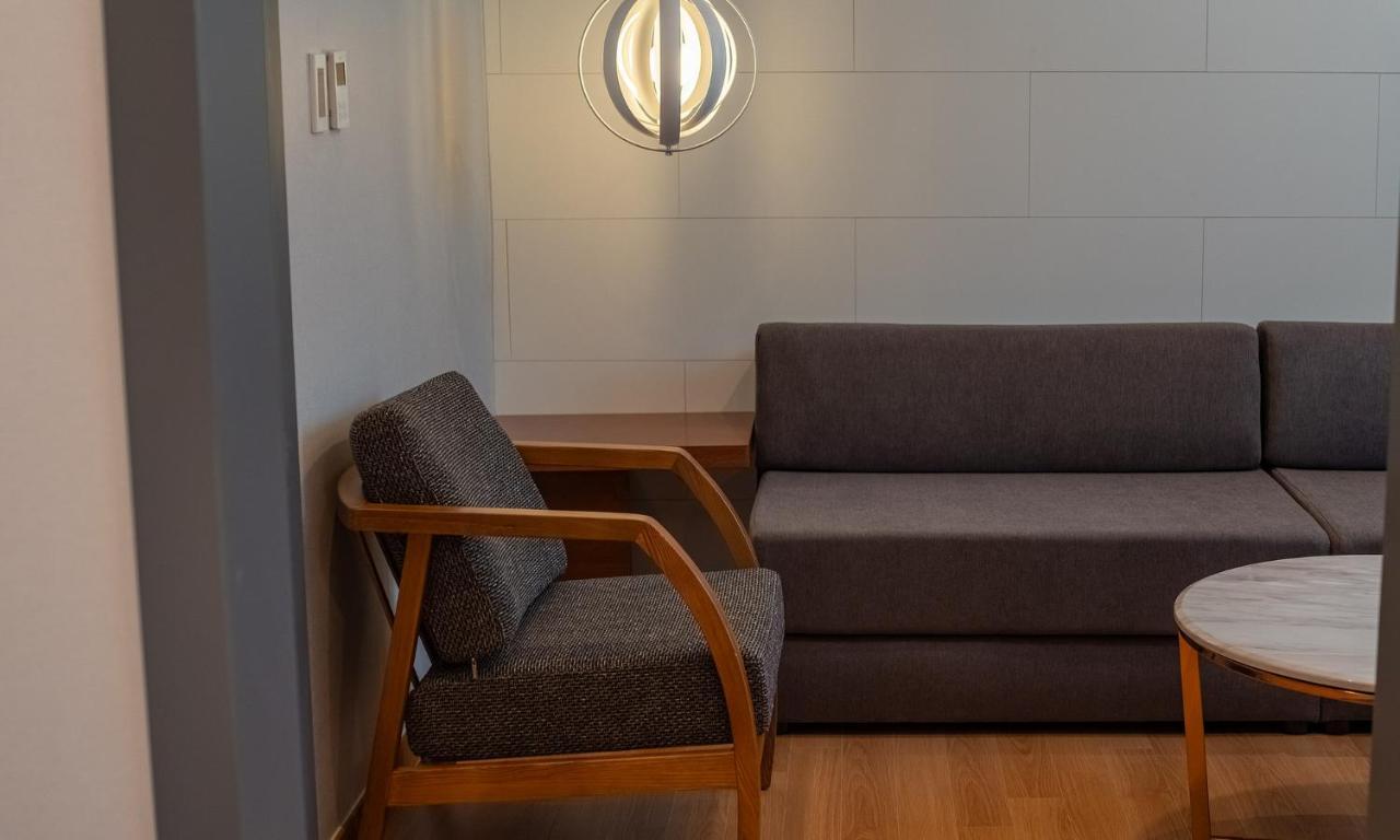 Stubborn Hotel Кодже Екстер'єр фото